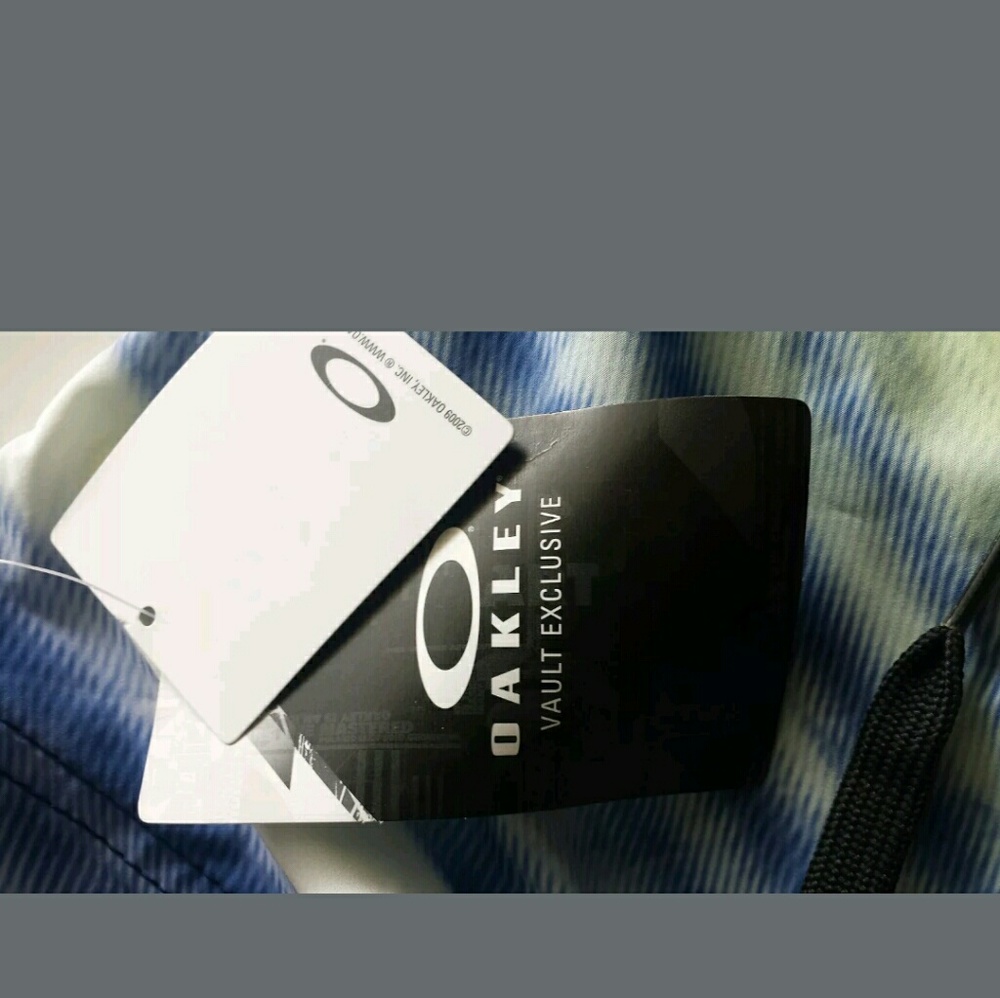 Oakley vault collection swim shorts NWT